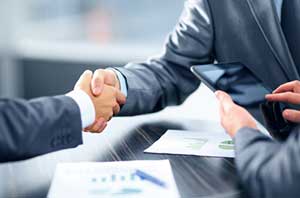 Business handshake ©shutterstock